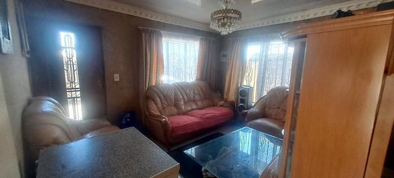 3 Bedroom Property for Sale in Dobsonville Gauteng