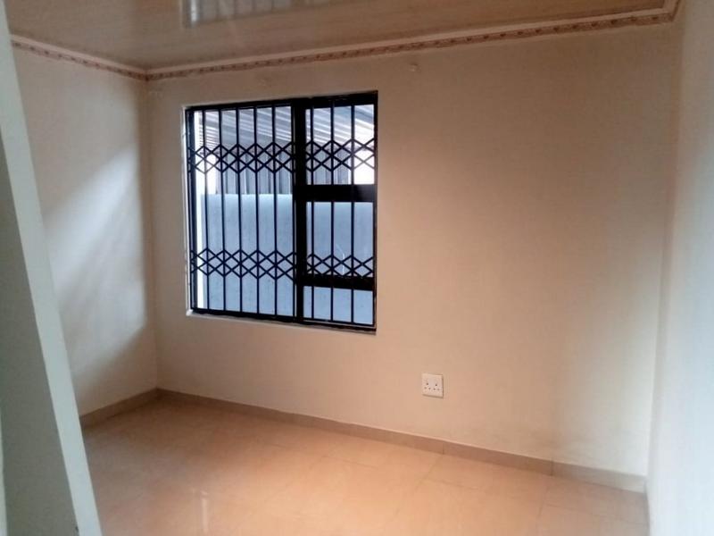 4 Bedroom Property for Sale in Protea Glen Gauteng
