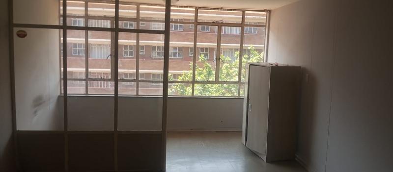 1 Bedroom Property for Sale in Muckleneuk Gauteng
