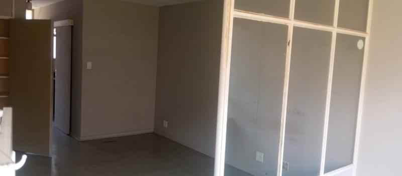 1 Bedroom Property for Sale in Muckleneuk Gauteng