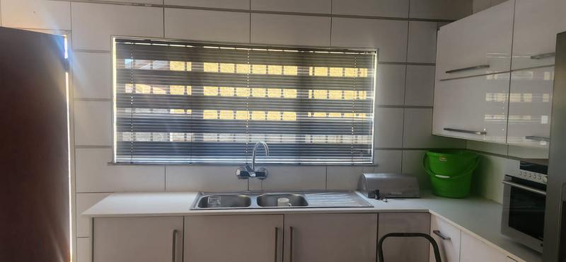 3 Bedroom Property for Sale in Protea North Gauteng
