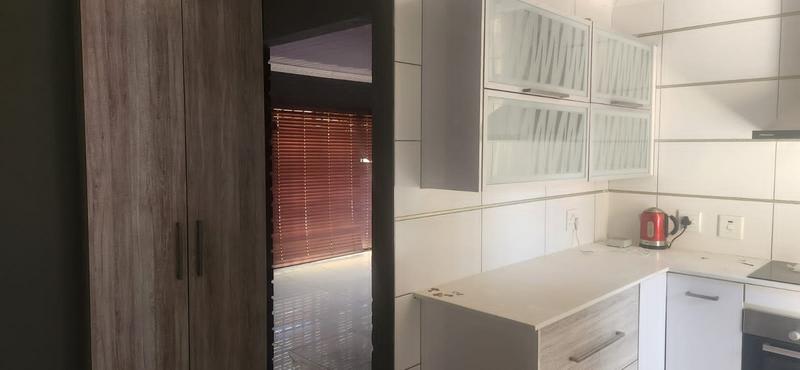 3 Bedroom Property for Sale in Protea North Gauteng