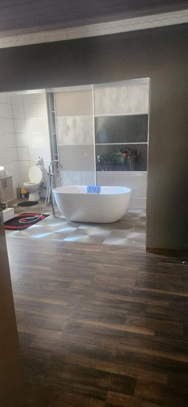 3 Bedroom Property for Sale in Protea North Gauteng
