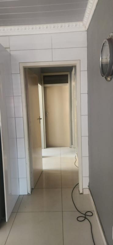 3 Bedroom Property for Sale in Protea North Gauteng