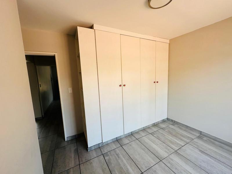 2 Bedroom Property for Sale in Lambton Gauteng