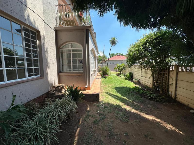 2 Bedroom Property for Sale in Lambton Gauteng
