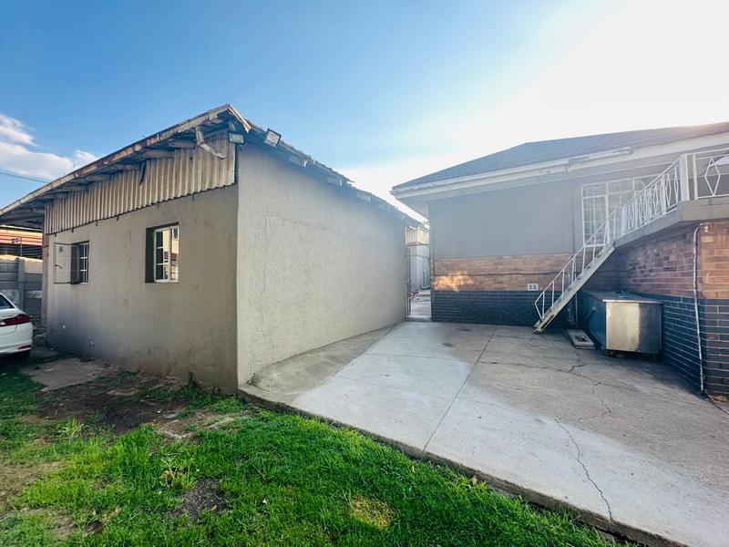 14 Bedroom Property for Sale in Parkhill Gardens Gauteng