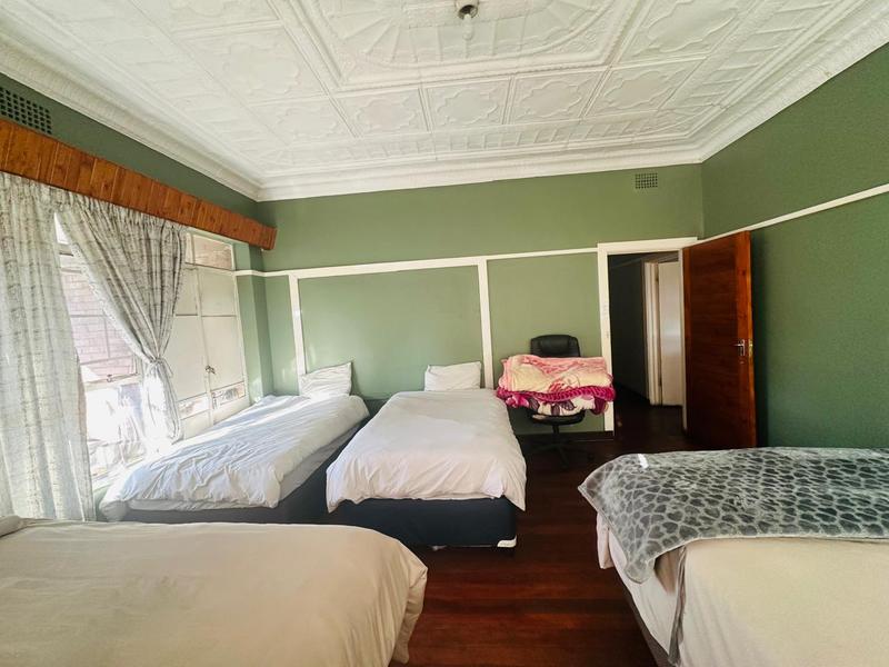 14 Bedroom Property for Sale in Parkhill Gardens Gauteng