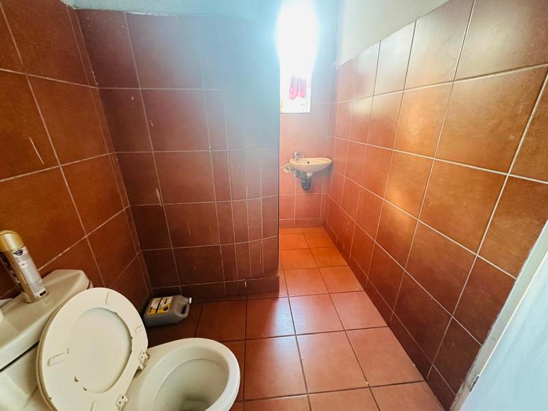 14 Bedroom Property for Sale in Parkhill Gardens Gauteng