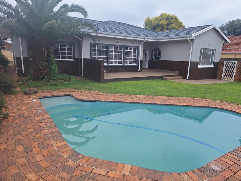 4 Bedroom Property for Sale in Benoni Gauteng
