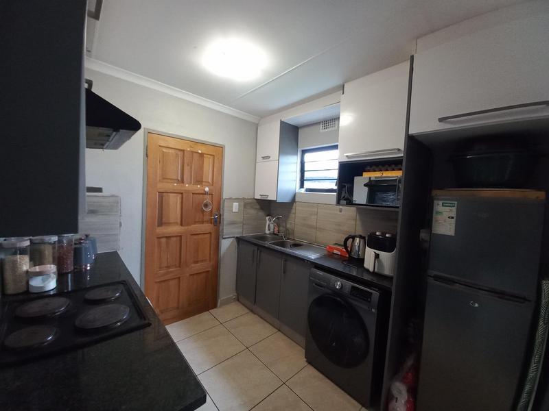 3 Bedroom Property for Sale in Andeon Gauteng
