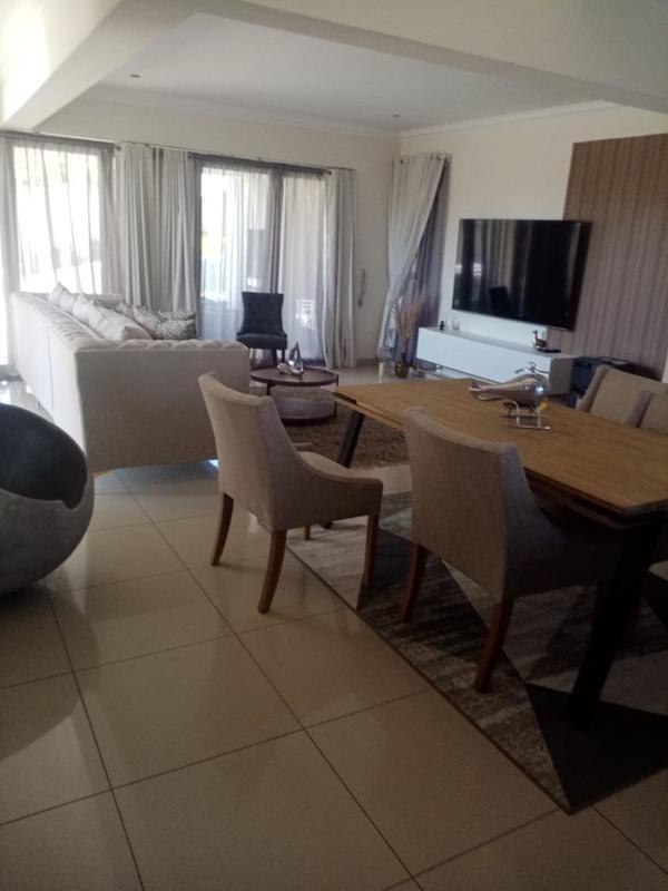 4 Bedroom Property for Sale in Strubensvallei Gauteng