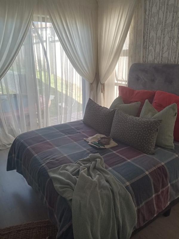 4 Bedroom Property for Sale in Strubensvallei Gauteng