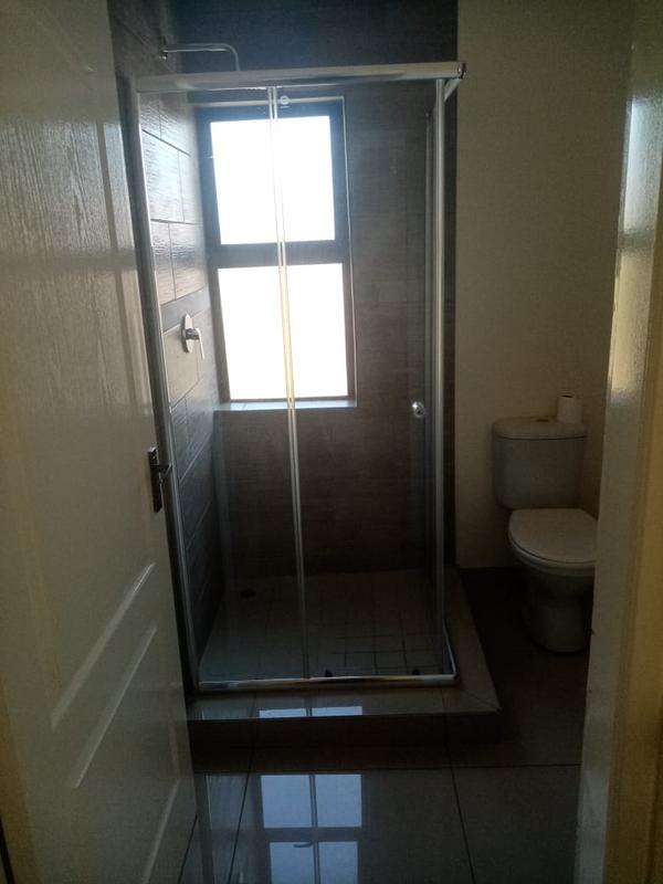 4 Bedroom Property for Sale in Strubensvallei Gauteng