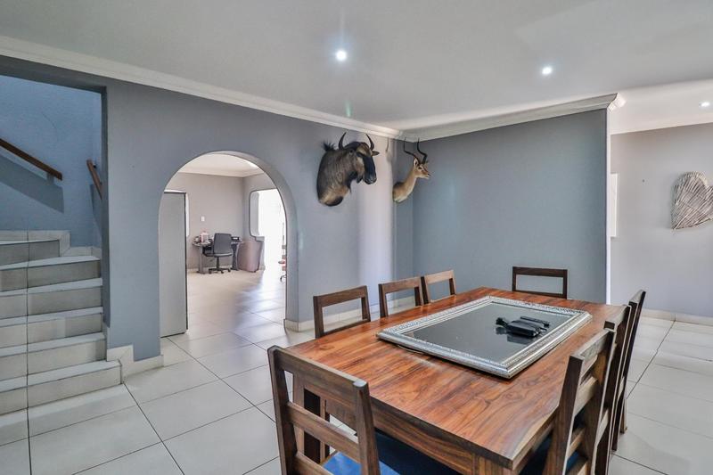 To Let 9 Bedroom Property for Rent in Van Riebeeck Park Gauteng