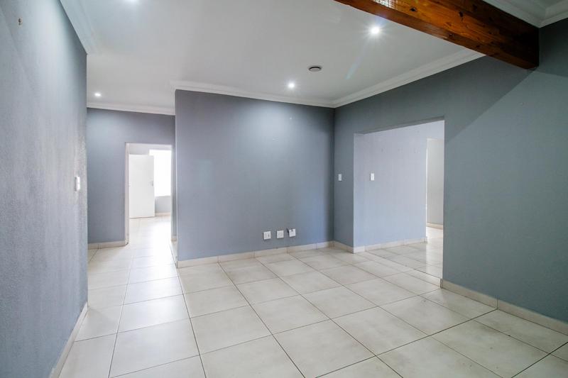 To Let 9 Bedroom Property for Rent in Van Riebeeck Park Gauteng