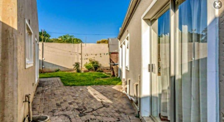 4 Bedroom Property for Sale in Douglasdale Gauteng