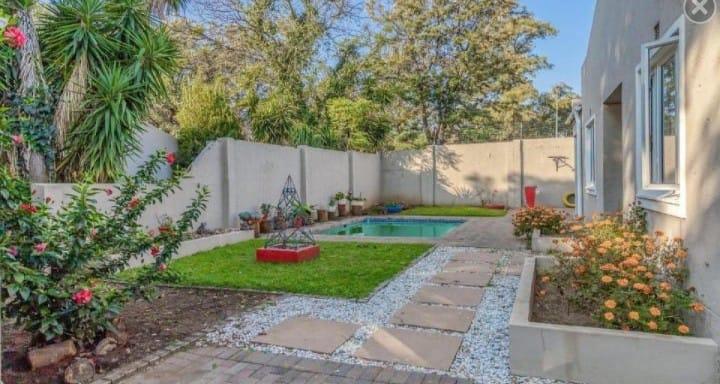 4 Bedroom Property for Sale in Douglasdale Gauteng