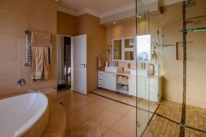 4 Bedroom Property for Sale in Bryanston Gauteng