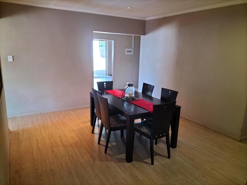 4 Bedroom Property for Sale in Wierda Park Gauteng
