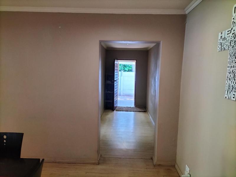 4 Bedroom Property for Sale in Wierda Park Gauteng