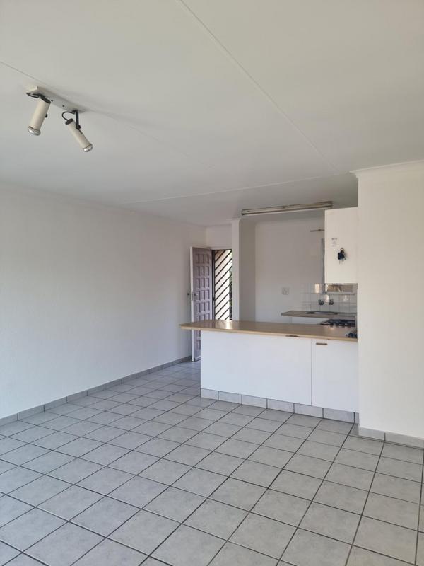 To Let 2 Bedroom Property for Rent in Bedford Gardens Gauteng