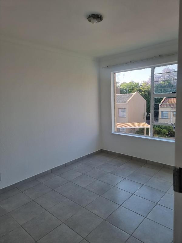 To Let 2 Bedroom Property for Rent in Bedford Gardens Gauteng