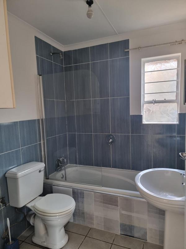 To Let 2 Bedroom Property for Rent in Bedford Gardens Gauteng