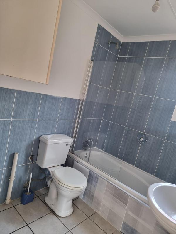 To Let 2 Bedroom Property for Rent in Bedford Gardens Gauteng