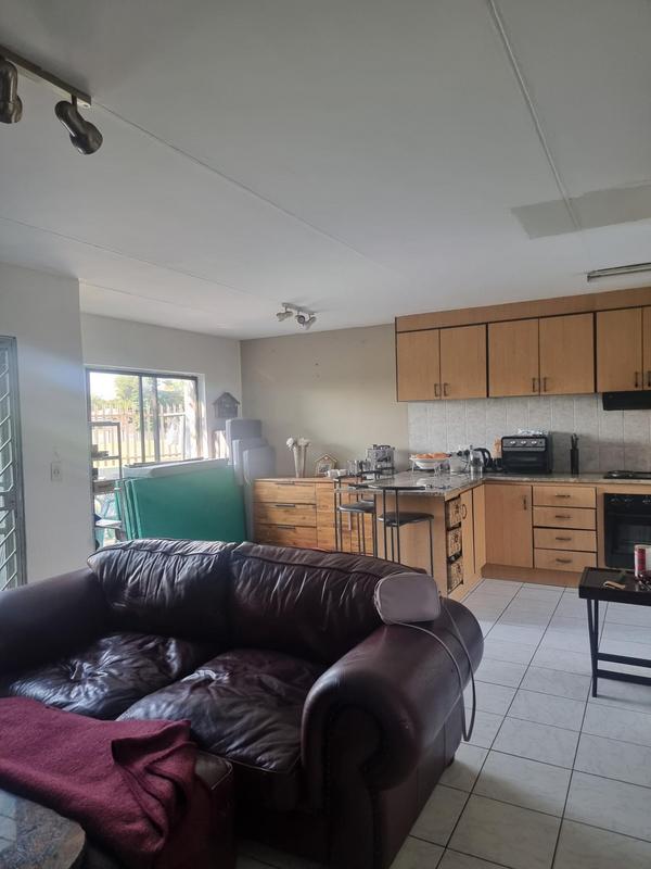 2 Bedroom Property for Sale in Freeway Park Gauteng