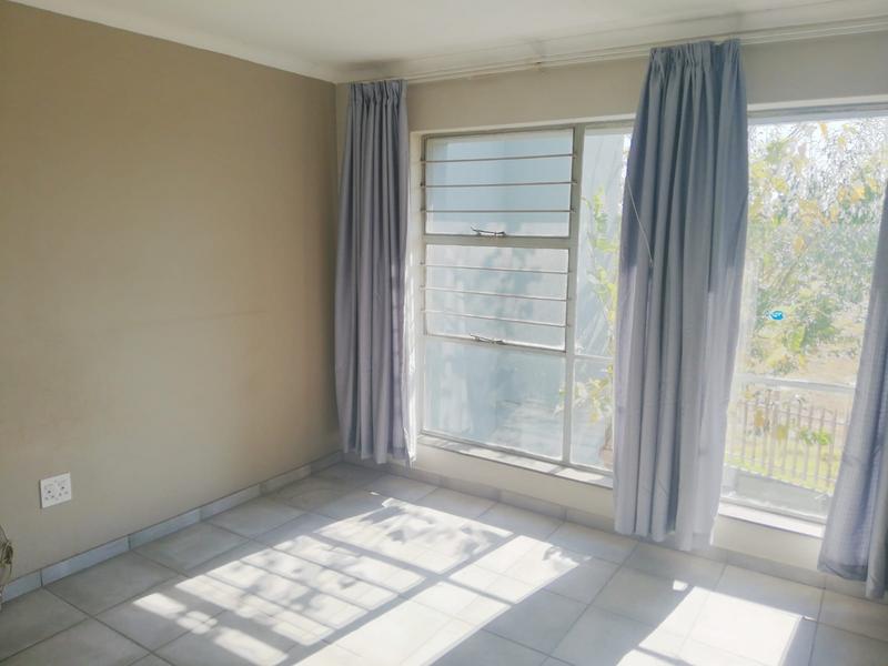 2 Bedroom Property for Sale in Freeway Park Gauteng