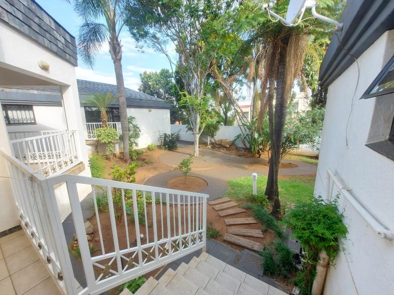 To Let 4 Bedroom Property for Rent in Erasmia Gauteng