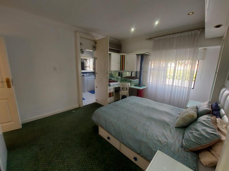 To Let 4 Bedroom Property for Rent in Erasmia Gauteng