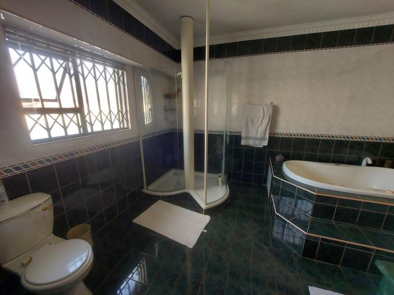 To Let 4 Bedroom Property for Rent in Erasmia Gauteng