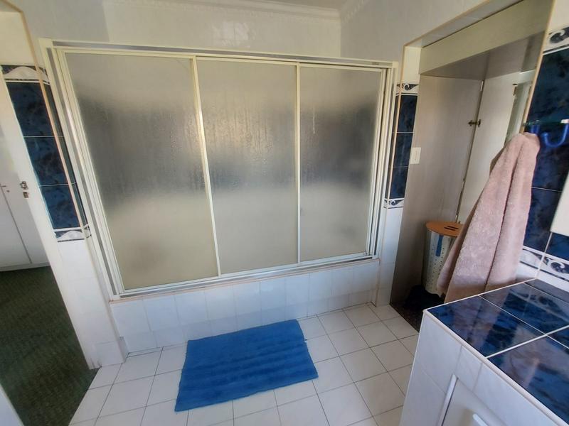 To Let 4 Bedroom Property for Rent in Erasmia Gauteng