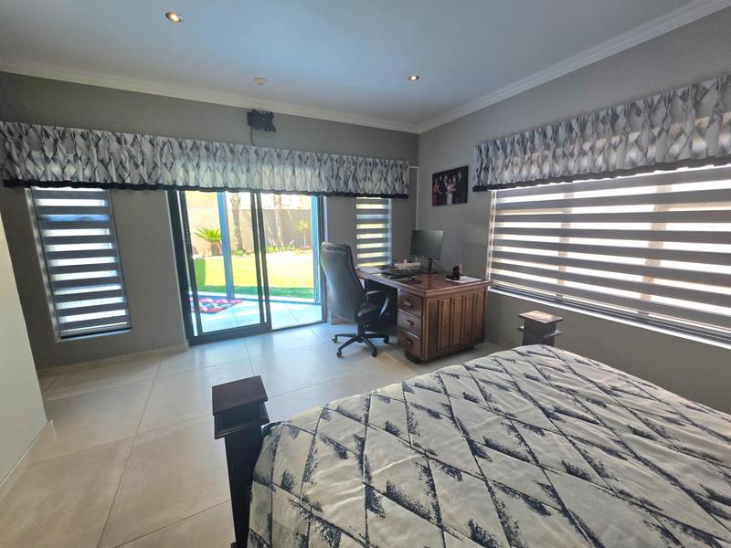 2 Bedroom Property for Sale in Parkrand Gauteng