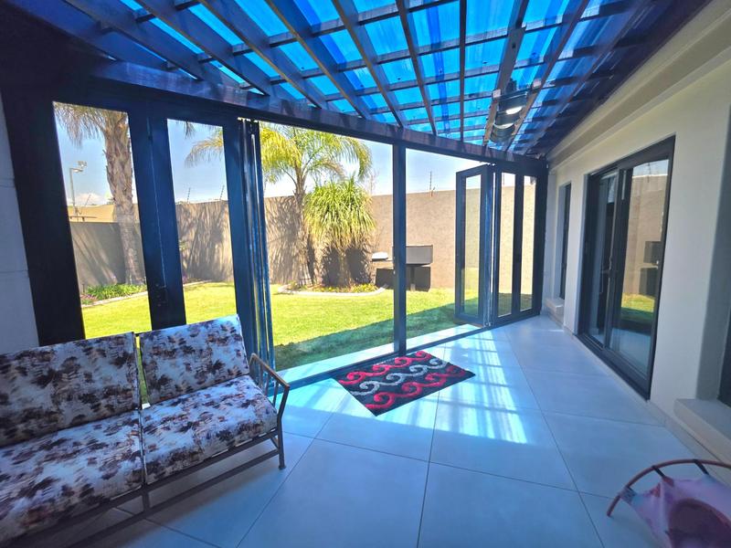2 Bedroom Property for Sale in Parkrand Gauteng
