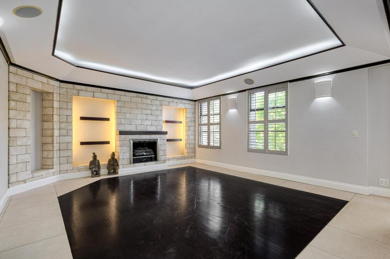 To Let 4 Bedroom Property for Rent in Dainfern Golf Estate Gauteng