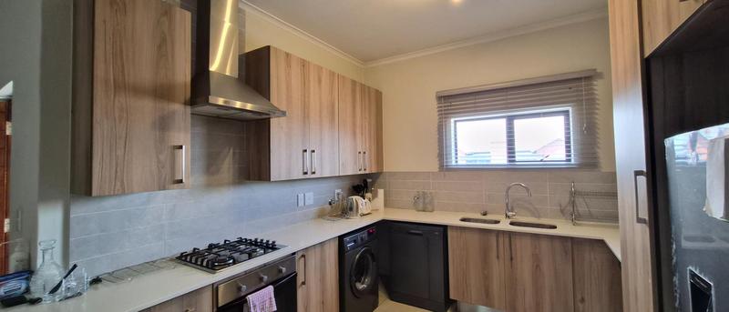 To Let 2 Bedroom Property for Rent in Irene Gauteng