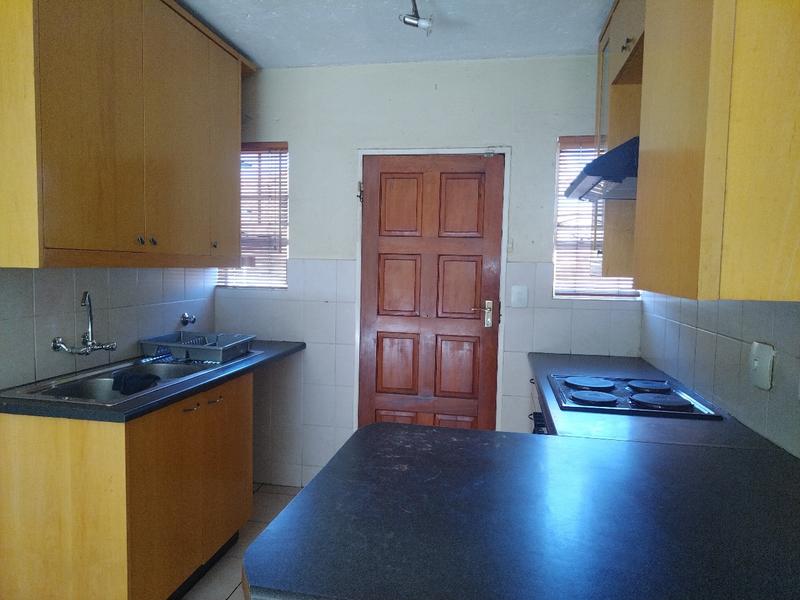 To Let 3 Bedroom Property for Rent in Wilgeheuwel Gauteng