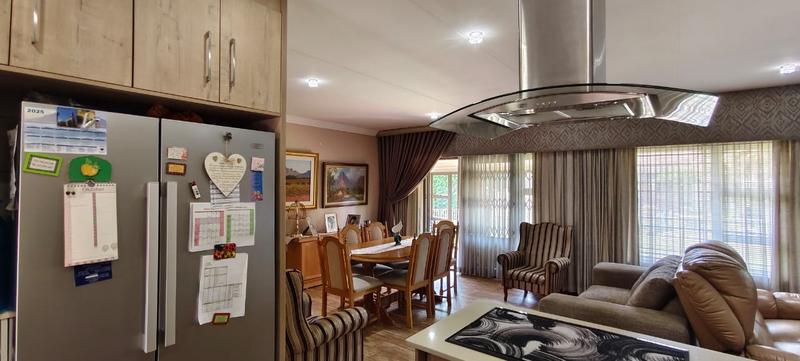 2 Bedroom Property for Sale in Norton Park Gauteng