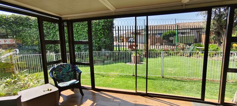 2 Bedroom Property for Sale in Norton Park Gauteng