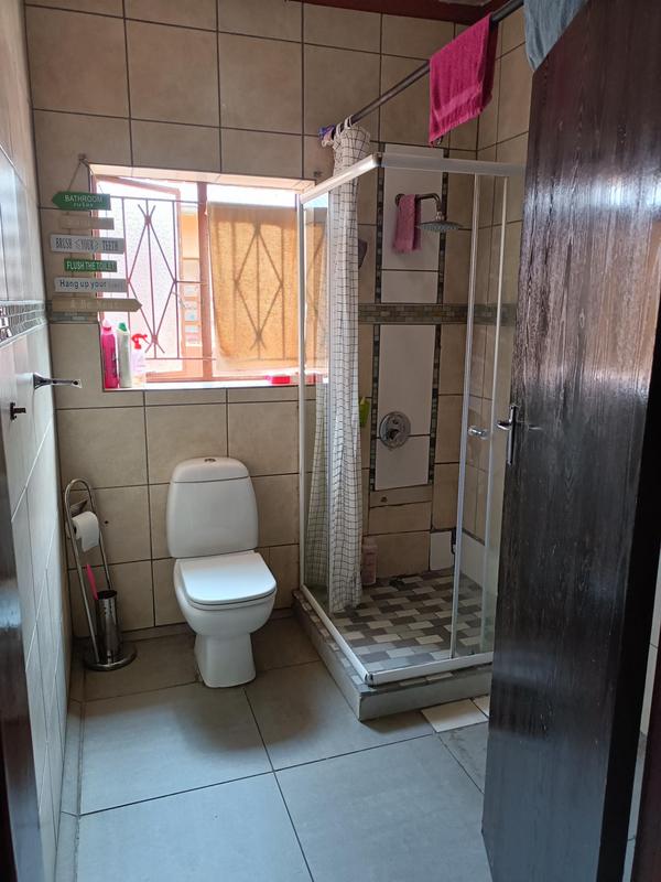 6 Bedroom Property for Sale in New Modder Gauteng