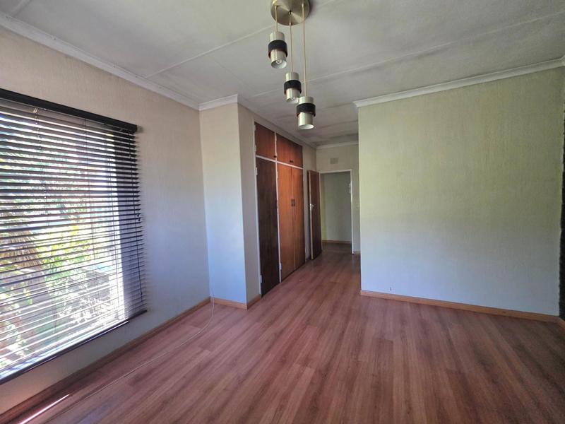 5 Bedroom Property for Sale in Freeway Park Gauteng