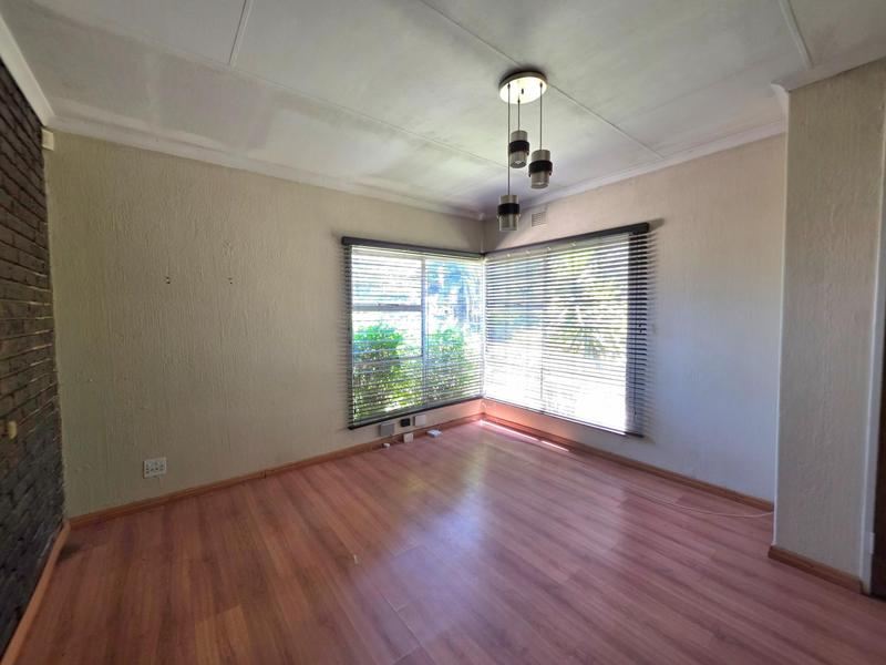 5 Bedroom Property for Sale in Freeway Park Gauteng