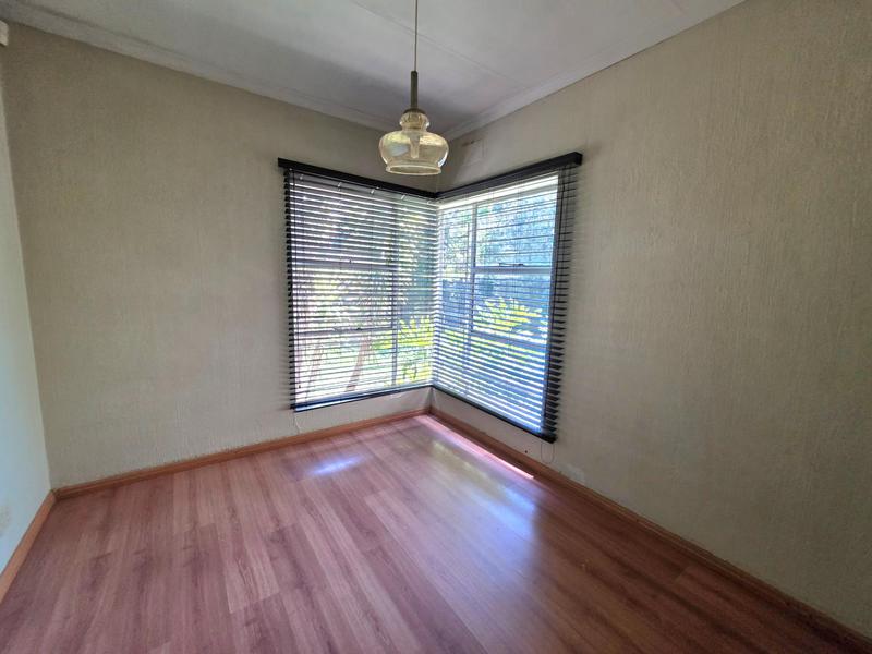 5 Bedroom Property for Sale in Freeway Park Gauteng