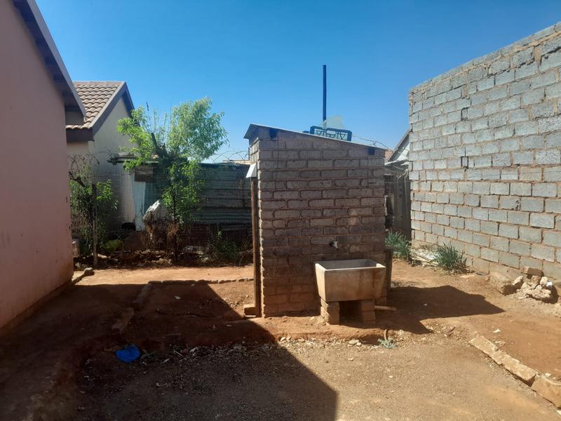 2 Bedroom Property for Sale in Palm Ridge Gauteng
