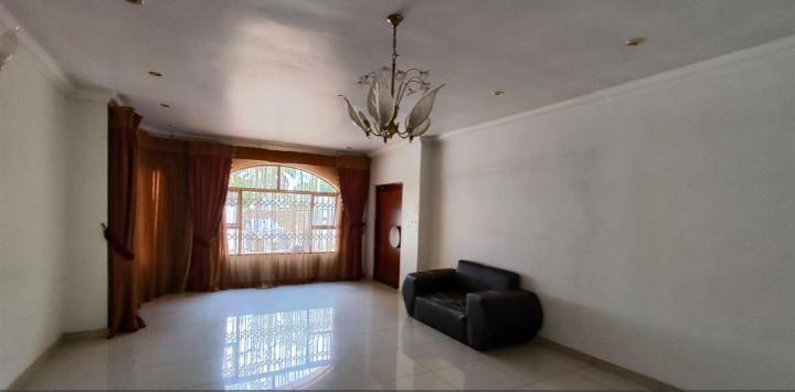 3 Bedroom Property for Sale in Brackendowns Gauteng