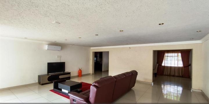 3 Bedroom Property for Sale in Brackendowns Gauteng