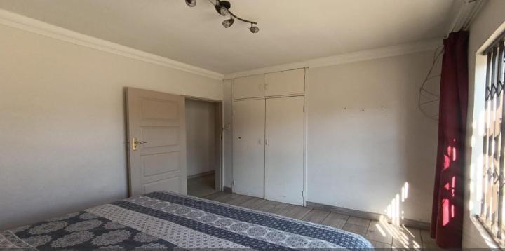 3 Bedroom Property for Sale in Brackendowns Gauteng